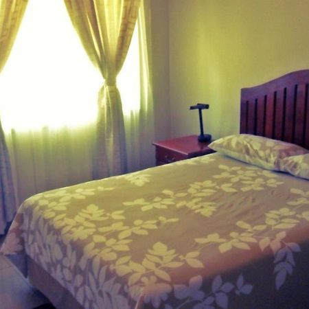 A New Earth Guest Lodge Francistown Bagian luar foto