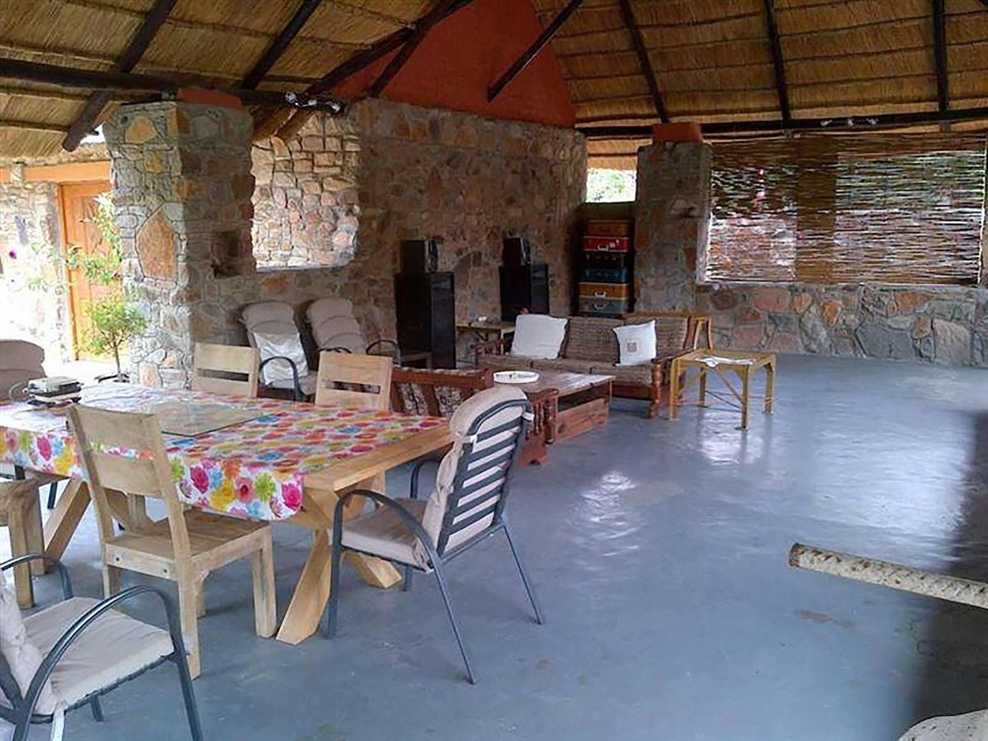 A New Earth Guest Lodge Francistown Bagian luar foto