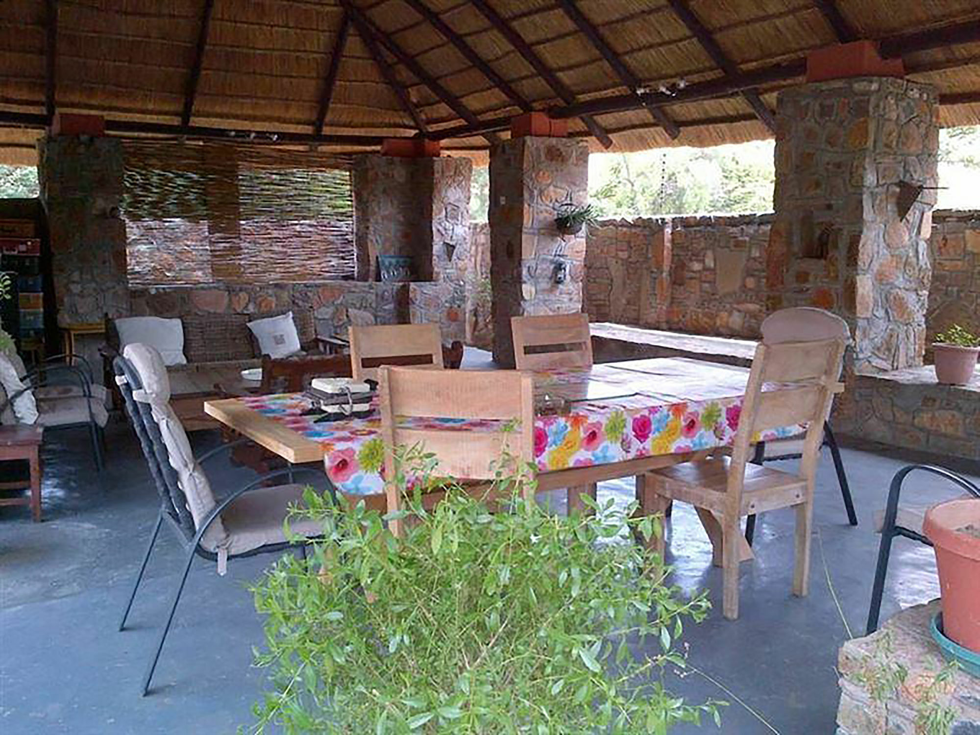 A New Earth Guest Lodge Francistown Bagian luar foto