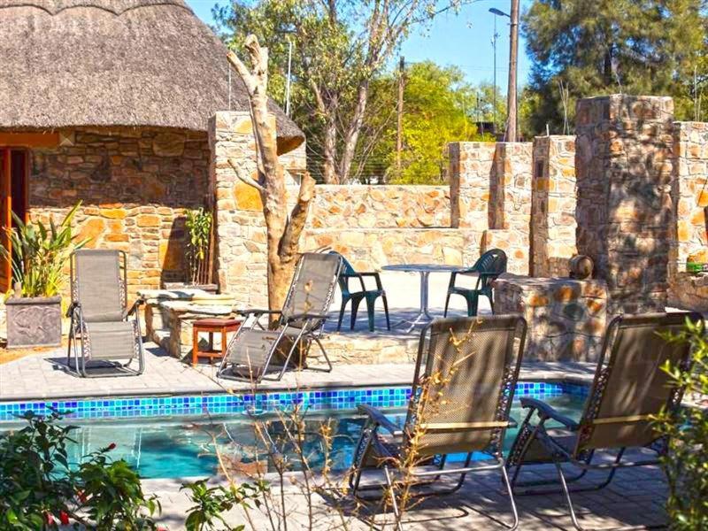 A New Earth Guest Lodge Francistown Bagian luar foto